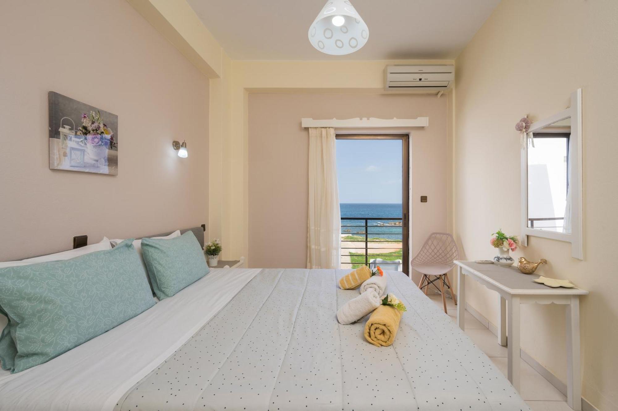 Elita Beachfront Chania  Buitenkant foto