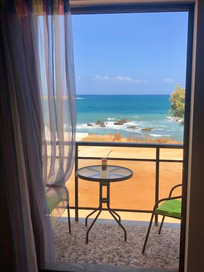 Elita Beachfront Chania  Buitenkant foto